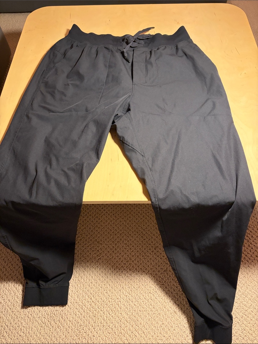 Men's Black Lululemon  Jogger Pants - Black - size L